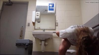 Shaved White Girl Toilet Peeing