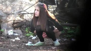 White Girl Public Peeing