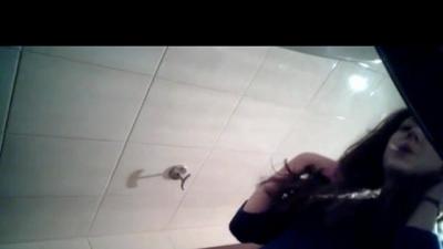 Hairy White Girl Public Peeing